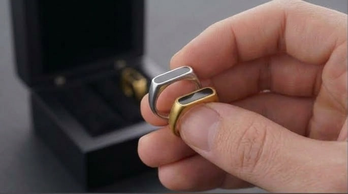 Minimalist Open-Frame Ring | Silver & Golden
