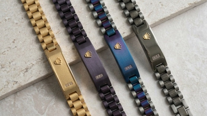 Crown Detail Link Bracelet
