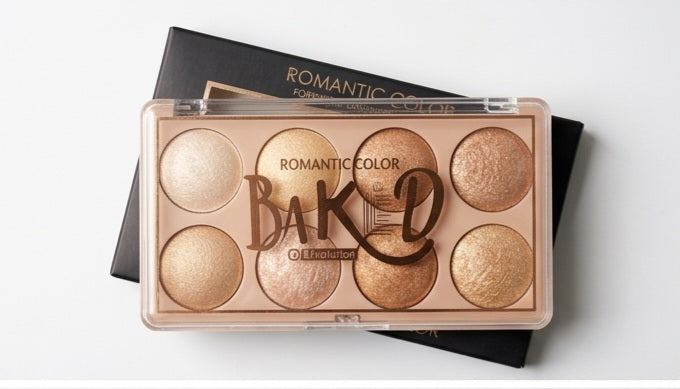 ROMANTIC COLOR Baked 8-Shade Highlighter Palette – Champagne, Gold & Bronze