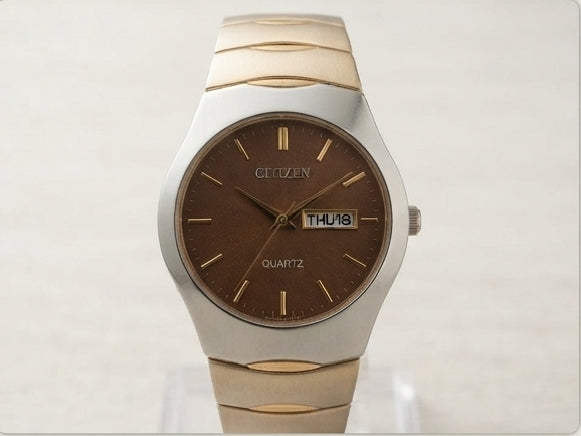 Two-Tone Bracelet Watch – Brown Day-Date Dial